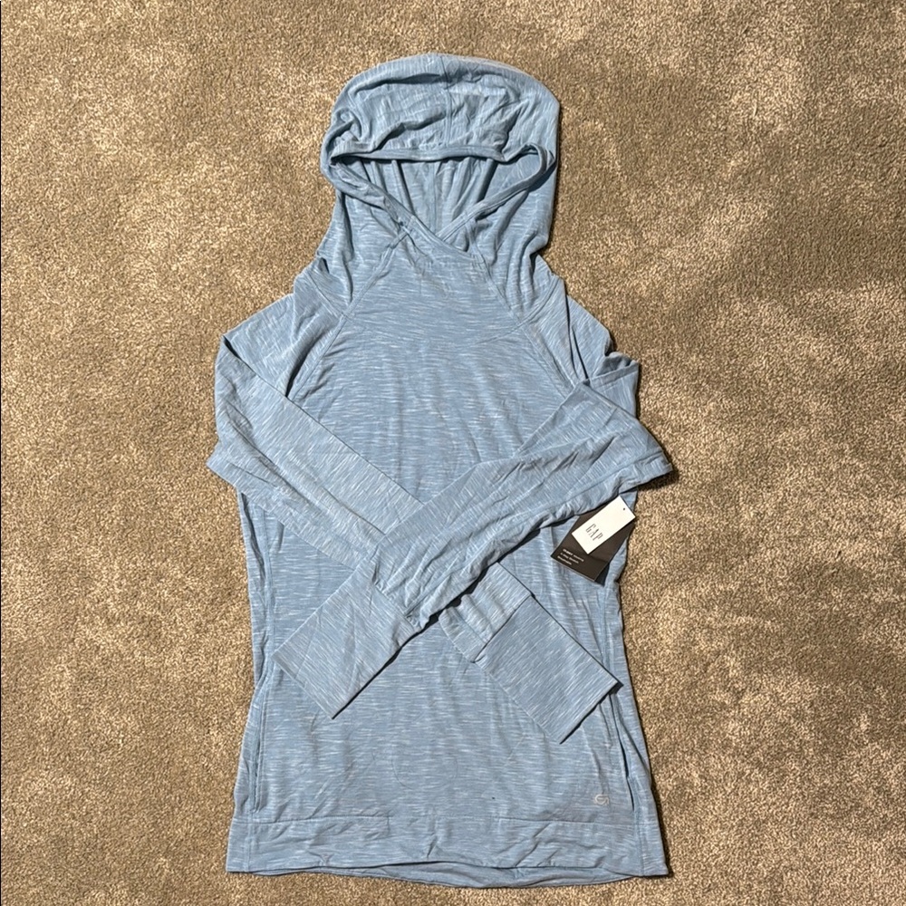 Gap women’s hooded long-sleeve